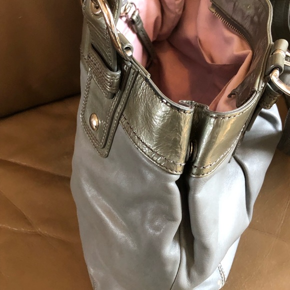 Coach, Soho, Pleated Tote, Grey Leather, Silver tone Hardware Accents, GUC - Picture 14 of 16